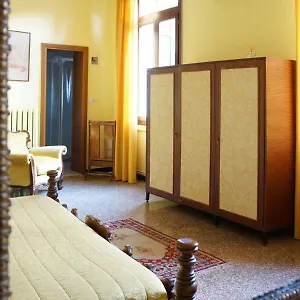Corte Campana Couette-café Venise